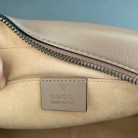 ❌SOLD❌GUCCI CAMERA BAG SMALL - Picture 5 of 13